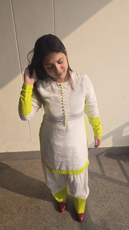 Saumya Kurta Set