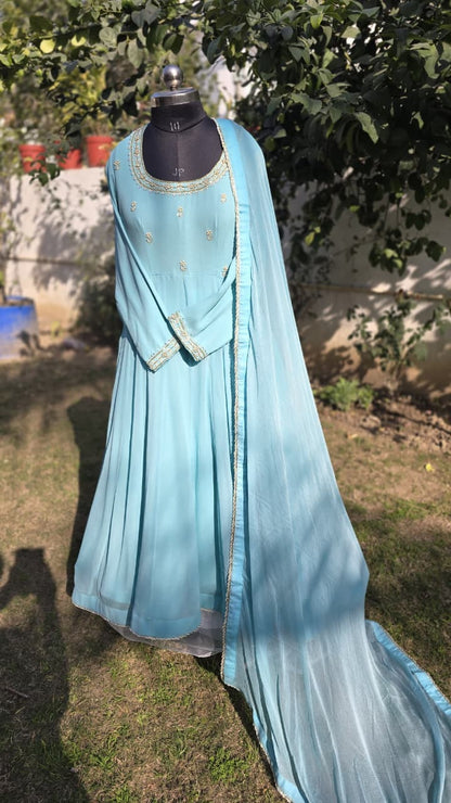Neel Saaz Anarkali 💙✨