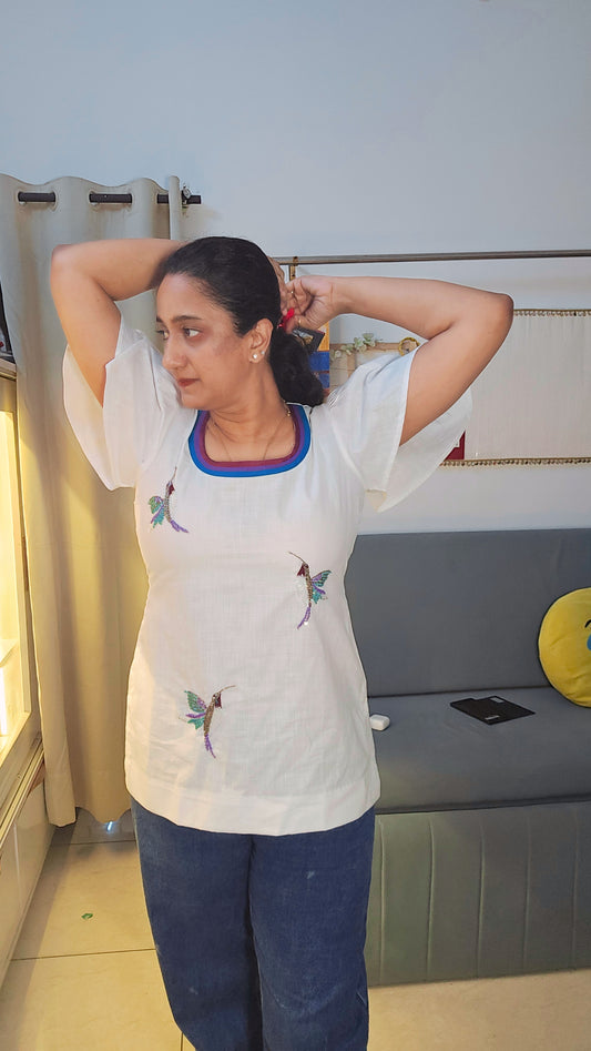 Chitrapakṣā Linen Top