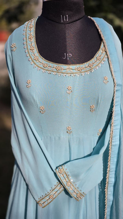 Neel Saaz Anarkali 💙✨
