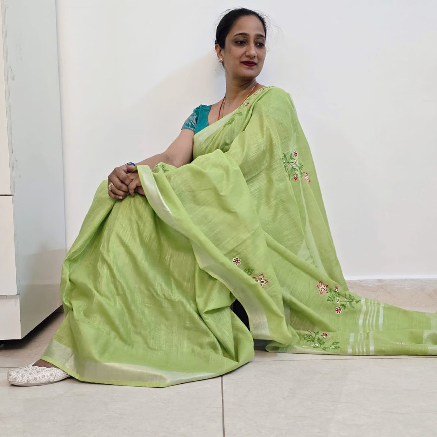 Harit Linen Saree