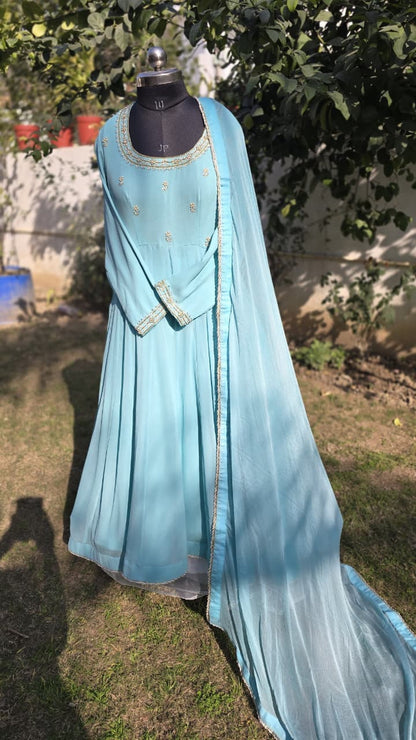 Neel Saaz Anarkali 💙✨